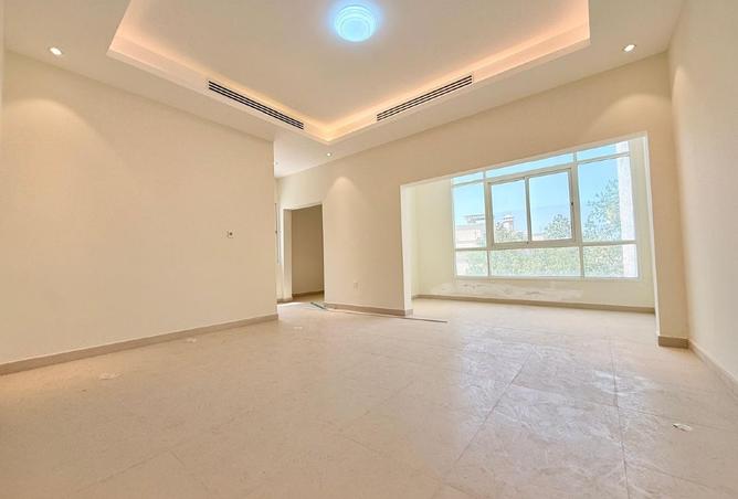61333711 - Property Image 3