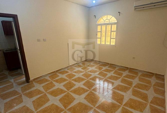 58523718 - Property Main Image