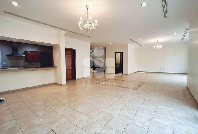 60389402 - Property Image 3