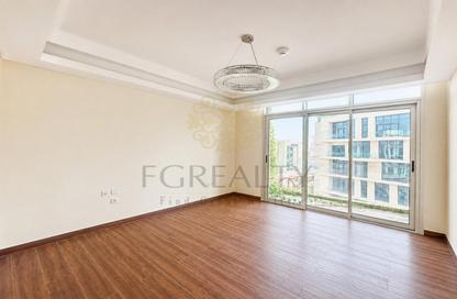 Apartment - 2 Bedrooms - 3 Bathrooms for rent in Crystal Residence - Gewan Island - The Pearl Island - Doha