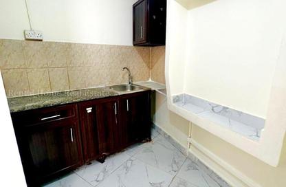 Villa - Studio - 1 Bathroom for rent in Al Dafna - Al Dafna - Doha