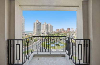 Apartment - 1 - 2 for sale in Viva East - Viva Bahriyah - The Pearl Island - Doha