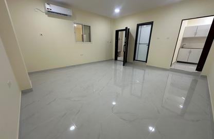 Apartment - Studio - 1 Bathroom for rent in Al Gharrafa - Al Gharrafa - Doha