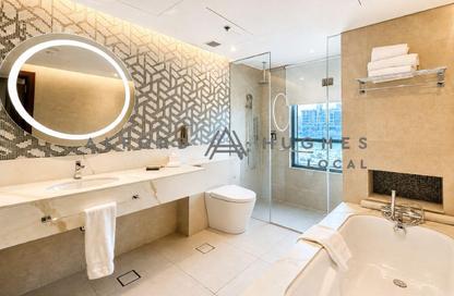 Apartment - 3 - 4 for rent in Hilton Doha The Pearl Residences - Abraj Quartiers - The Pearl Island - Doha