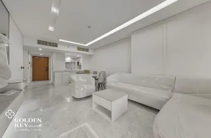 Apartment - 2 Bedrooms - 3 Bathrooms for rent in Marina Tower 02 - Marina District - Lusail