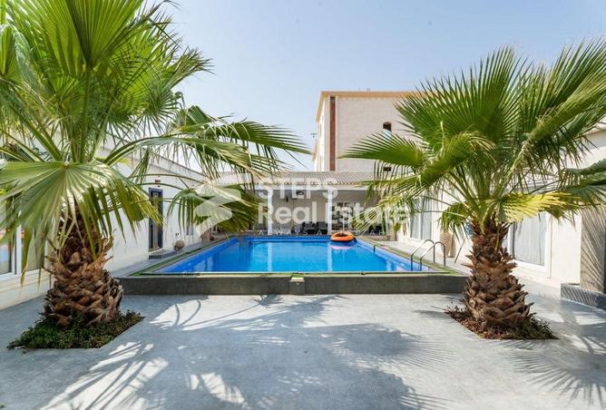 53571602 - Property Main Image