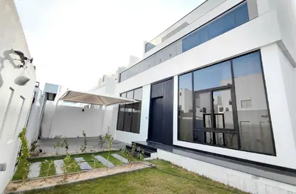 فيلا - 5 غرف نوم - 6 حمامات للبيع في الثمامة - الثمامة - الدوحة