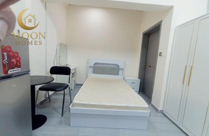 Apartment - Studio - 1 Bathroom for rent in Umm Ghwailina Comm - Umm Ghuwalina - Umm Ghuwailina - Doha