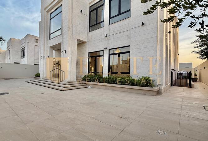 54298739 - صورة العقار 2