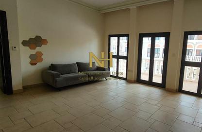 Apartment - 1 Bedroom - 2 Bathrooms for rent in Carnaval - Qanat Quartier - The Pearl Island - Doha