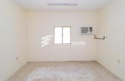سكن عمال - استوديو - 8 حمامات للايجار في المنطقة الصناعية 4 - المنطقة الصناعية - المنطقة الصناعية - الدوحة