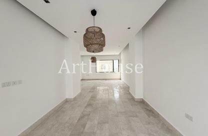 Villa - 4 - 5 for rent in Al Kheesa - Al Kheesa - Umm Salal Mohammed