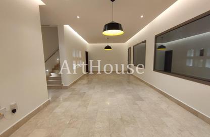 Villa - 4 - 5 for rent in Al Kheesa - Al Kheesa - Umm Salal Mohammed