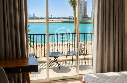 Townhouse - 1 Bedroom - 2 Bathrooms for rent in Viva West - Viva Bahriyah - The Pearl Island - Doha