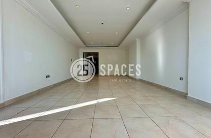 Apartment - 2 Bedrooms - 3 Bathrooms for rent in East Porto Drive - Porto Arabia - The Pearl Island - Doha