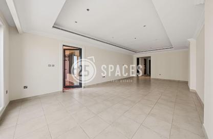 Apartment - 2 Bedrooms - 3 Bathrooms for rent in East Porto Drive - Porto Arabia - The Pearl Island - Doha Apartment - 2 Bedrooms - 3 Bathrooms for rent in East Porto Drive - Porto Arabia - The Pearl Island - Doha