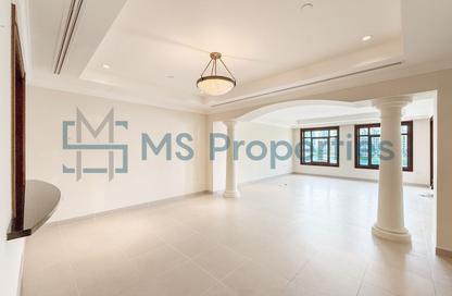 Townhouse - 2 Bedrooms - 3 Bathrooms for rent in East Porto Drive - Porto Arabia - The Pearl Island - Doha Townhouse - 2 Bedrooms - 3 Bathrooms for rent in East Porto Drive - Porto Arabia - The Pearl Island - Doha