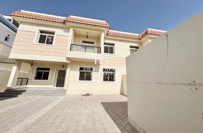 Villa - 5 Bedrooms - 6 Bathrooms for rent in Al Markhiya Street - Al Markhiya - Doha