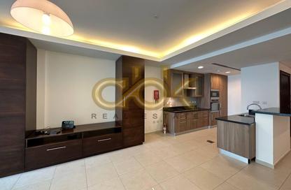 Apartment - Studio - 1 Bathroom for rent in Viva West - Viva Bahriyah - The Pearl Island - Doha