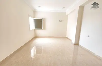 Apartment - 2 Bedrooms - 2 Bathrooms for rent in Al Mansoura - Al Mansoura - Doha