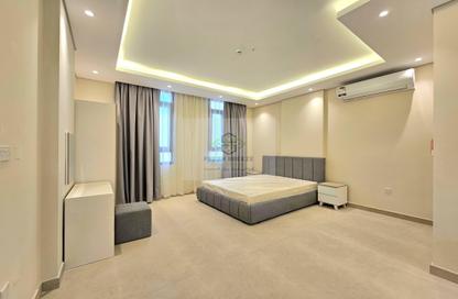 Apartment - Studio - 1 Bathroom for rent in Umm Ghwailina Comm - Umm Ghuwalina - Umm Ghuwailina - Doha