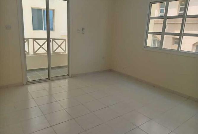 1001393 - Property Image 2