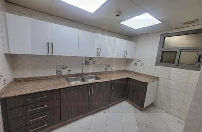Apartment - 3 Bedrooms - 3 Bathrooms for rent in Al Sadd Road - Al Sadd - Doha