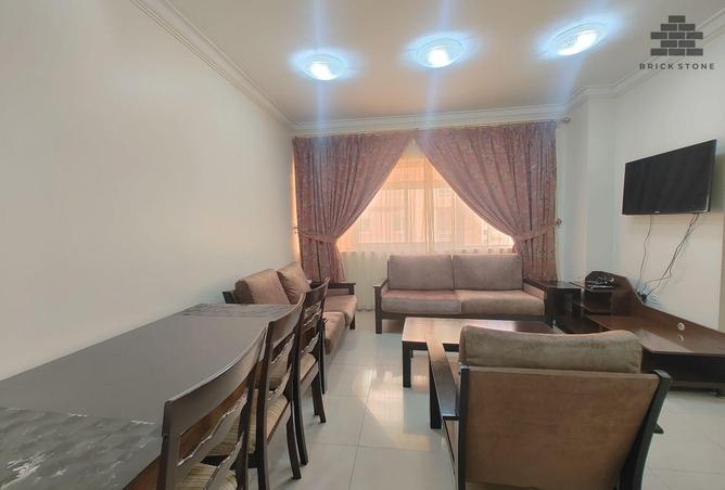 1002995 - Property Image 2