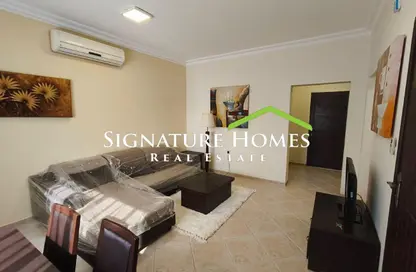 Apartment - 1 Bedroom - 1 Bathroom for rent in Al Hadara Street - Al Thumama - Doha