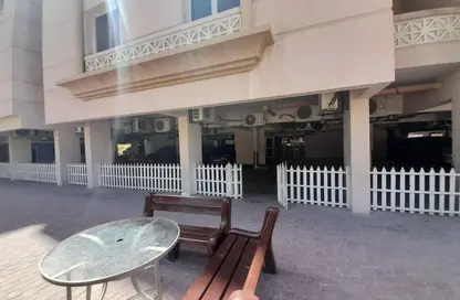 Apartment - 2 Bedrooms - 2 Bathrooms for rent in Umm Al Shebram Street - Fereej Abdul Aziz - Doha