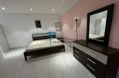 شقة - 1 حمام للايجار في الدفنة - الدفينة - الدوحة