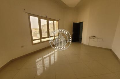 Villa - 1 Bedroom - 1 Bathroom for rent in Umm Al Seneem Street - Ain Khaled - Doha