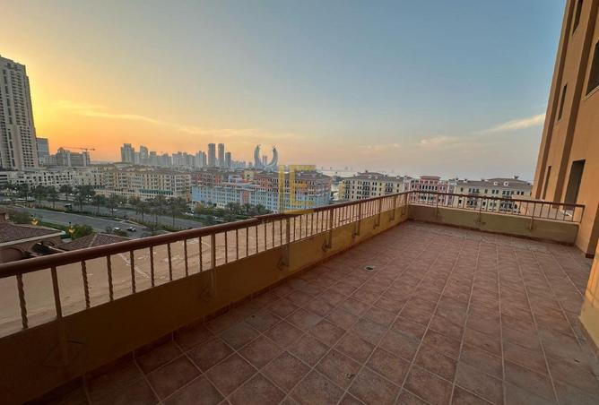 982915 - Property Image 3