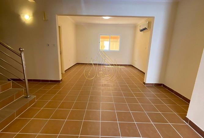 60837813 - Property Main Image