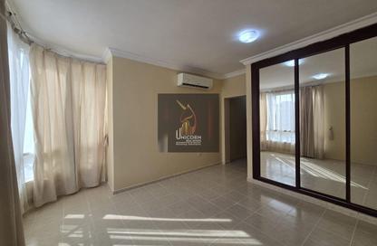 Apartment - 1 Bedroom - 2 Bathrooms for rent in Anas Street - Fereej Bin Mahmoud North - Fereej Bin Mahmoud - Doha
