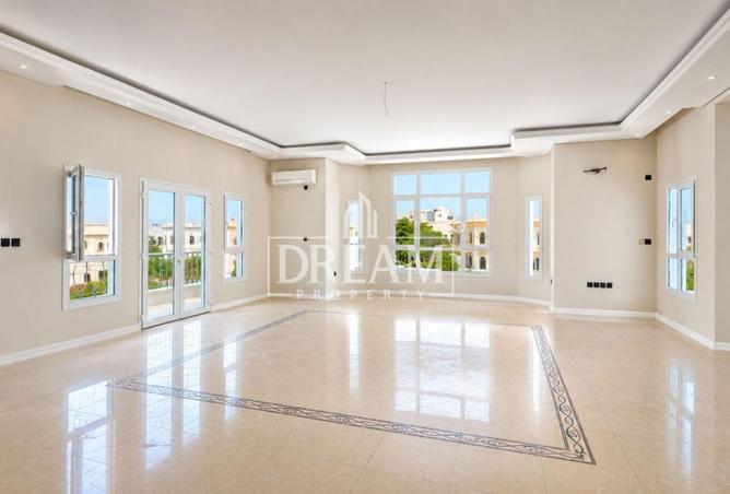 61168530 - Property Image 2