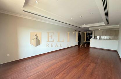 Apartment - Studio - 2 for rent in Porto Arabia Townhouses - Porto Arabia - The Pearl Island - Doha Apartment - Studio - 2 for rent in Porto Arabia Townhouses - Porto Arabia - The Pearl Island - Doha