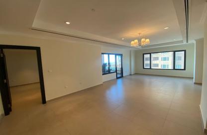 Apartment - 1 Bedroom - 2 Bathrooms for sale in East Porto Drive - Porto Arabia - The Pearl Island - Doha