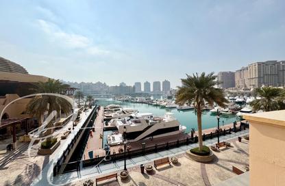 Townhouse - 1 Bedroom - 2 Bathrooms for rent in Porto Arabia Townhouses - Porto Arabia - The Pearl Island - Doha