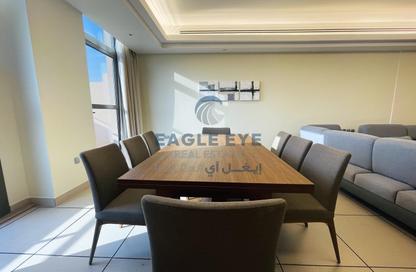 (بنتهاوس  (روف - 5 - 6 للإيجار في برج وست باي - الخليج الجنوبي - الخليج الغربي - الدوحة