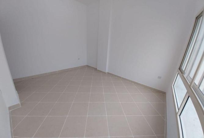 54200158 - Property Image 3