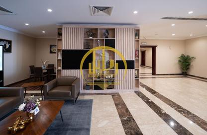 Apartment - 3 Bedrooms - 3 Bathrooms for rent in Al Sadd Road - Al Sadd - Doha