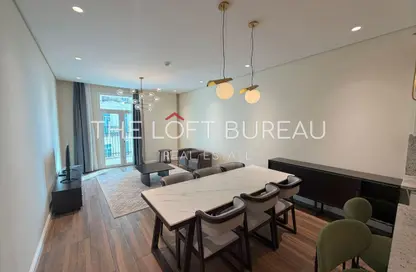 شقة - 2 غرف نوم - 4 حمامات للايجار في حدائق فلورستا - حدائق فلورستا - جزيرة اللؤلؤة - الدوحة