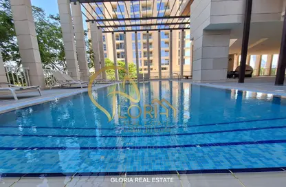 Apartment - 1 Bedroom - 2 Bathrooms for sale in Lusail Residence - Marina District - Lusail