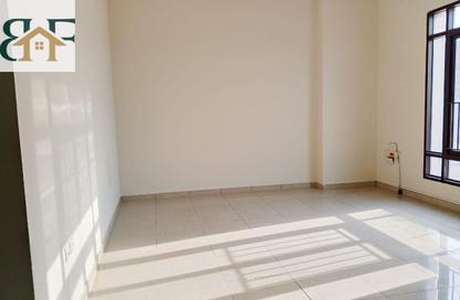 Apartment - 2 Bedrooms - 2 Bathrooms for rent in Al Mansoura - Al Mansoura - Doha
