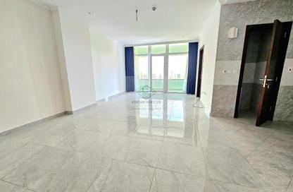 Apartment - 1 Bedroom - 2 Bathrooms for rent in Al Sadd Road - Al Sadd - Doha