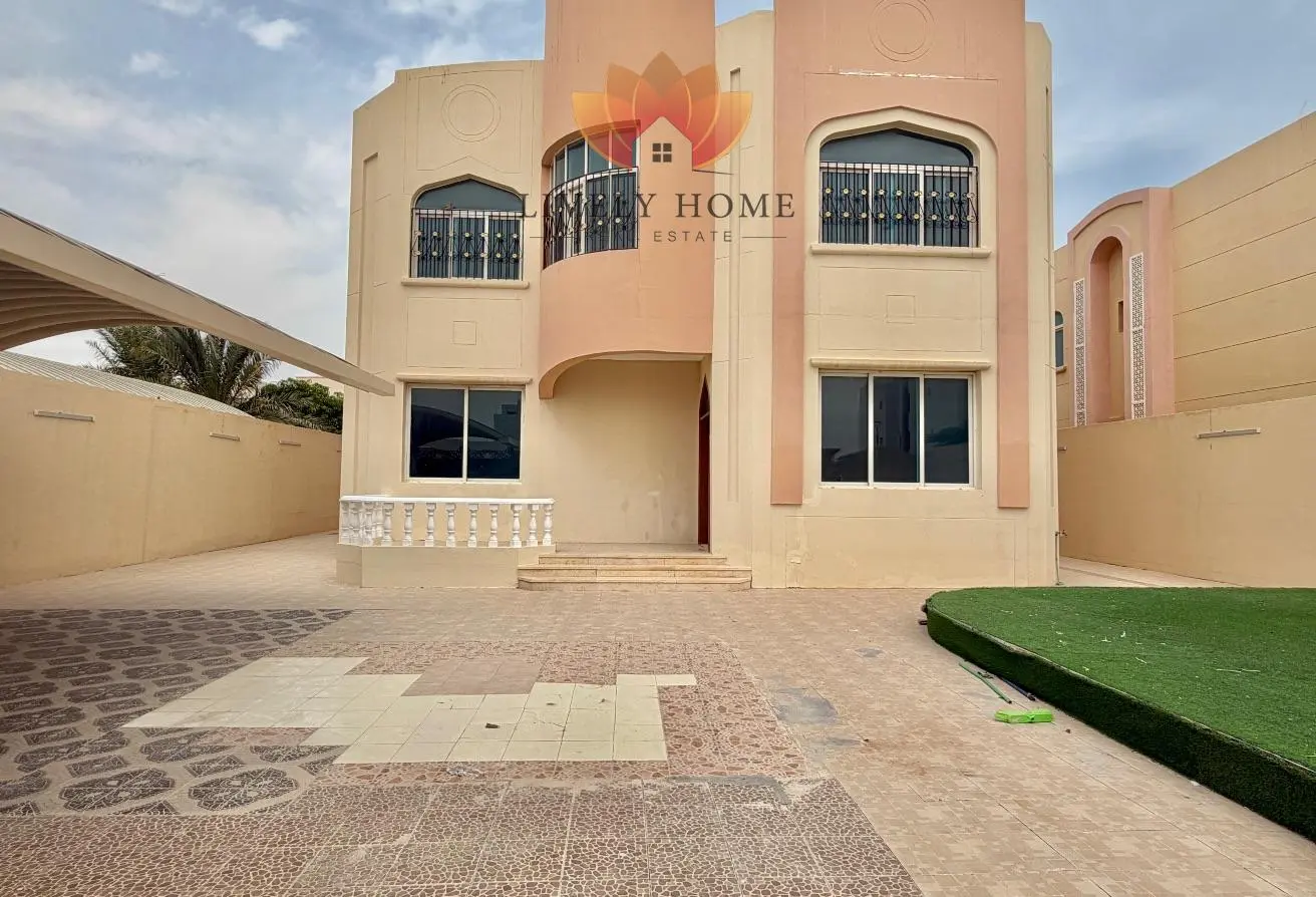 63755378 - Property Main Image