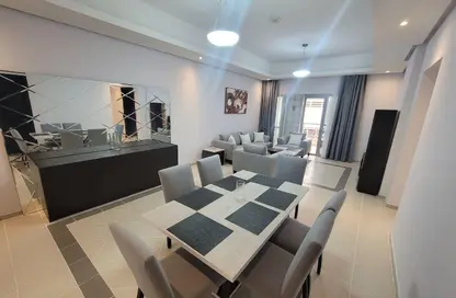 Apartment - 2 Bedrooms - 3 Bathrooms for rent in Anas Street - Fereej Bin Mahmoud North - Fereej Bin Mahmoud - Doha