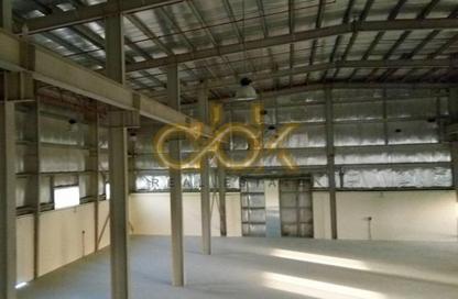 Warehouse - Studio - 4 Bathrooms for sale in Industrial Area 1 - Industrial Area - Doha