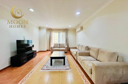Apartment - 2 Bedrooms - 2 Bathrooms for rent in Al Aqaria Tower - Old Salata - Salata - Doha